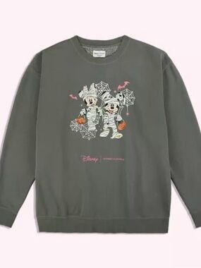 Stoney Clover Lane Disney Halloween
Sweatshirt L/XL
